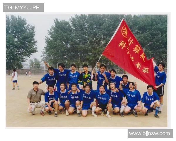 长情足球明星的爱与梦想在绿茵场上的激情岁月与心灵交织