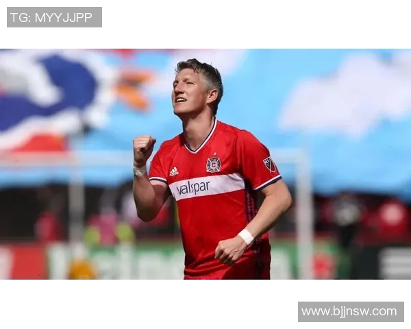 2023年潮流足球明星排行榜前十名揭晓谁将成为球场上的时尚风向标 2023年潮流足球明星排行榜前十名揭晓谁将成为球场上的时尚风向标