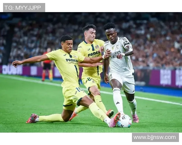 足球明星齐聚观战皇马精彩瞬间视频回顾与分析